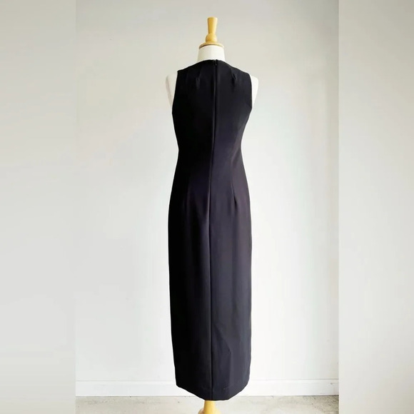 🖤 Vintage Liz Claiborne Black Dress – Classic Square Neck Midi (6) - Picture 6 of 8